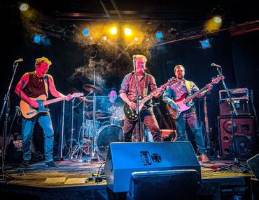 Live Music, Live Bands every Friday Saturday and Sunday
