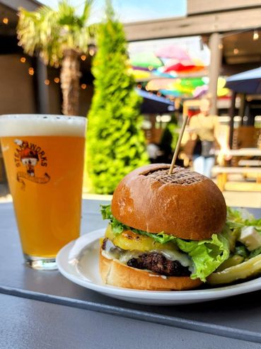 Donegal's Award Winning Burger, Steamworks IPA Beer