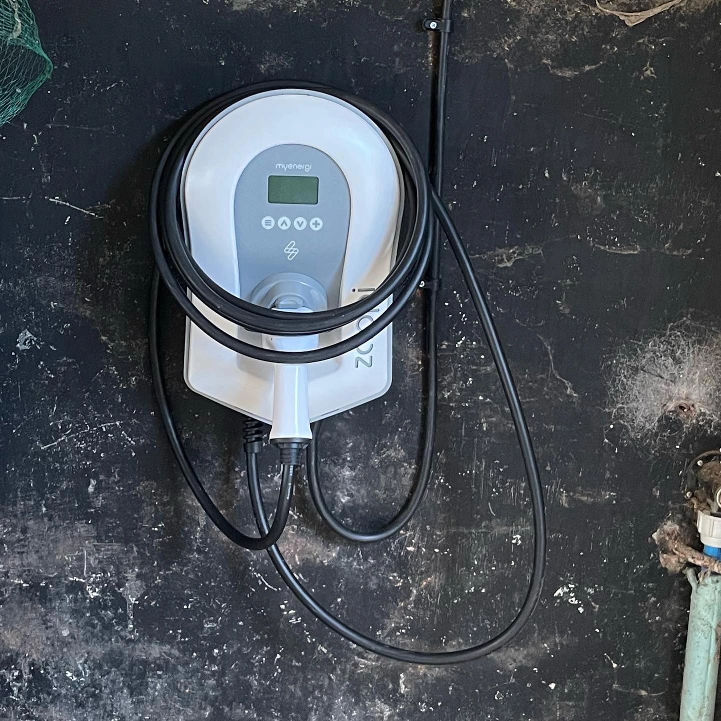 Zappie car charger works with solar panels