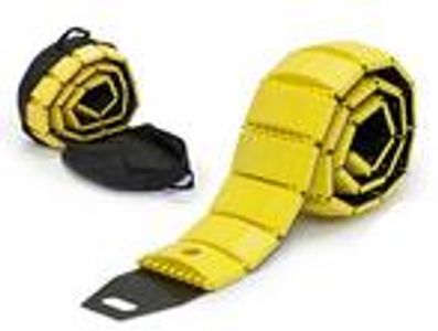 Portable speed bump with travel case