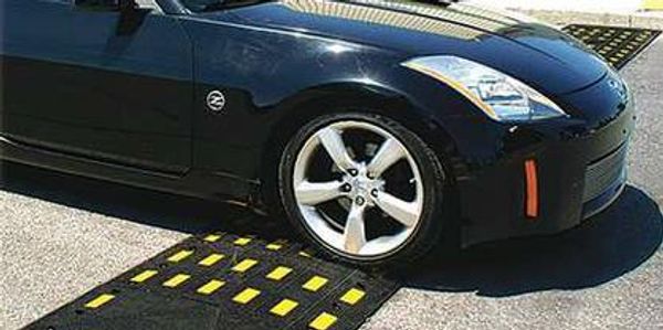 Rubber speed hump
