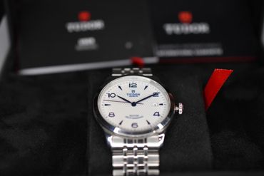 TUDOR 1926 M91550-0005