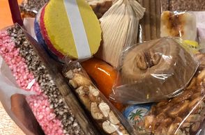 Dulces mexicanos.Alegrias,palanquetas, cocadas, dulce de leche,obleas, tamarindo.Dulce de Xochimilco