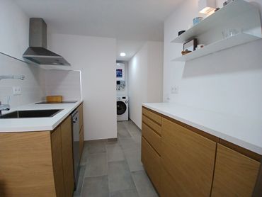 Kitchen at Rua Antonio Cervantes, Peniche house for sale.