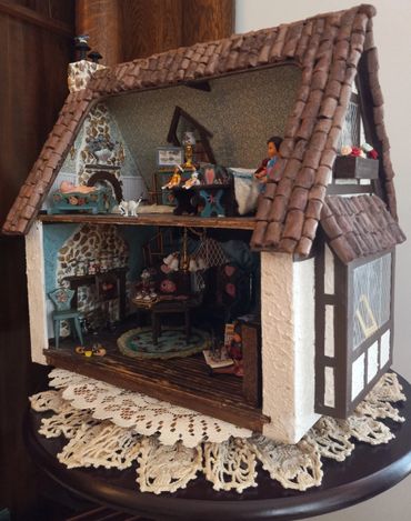 Miniature Bavaria Alpine Spanish Tile RetroMemento Dora Kuhn Dollhouse Greenleaf Kit Ari Tudor Dolls