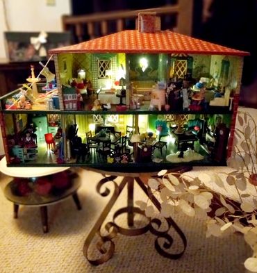 T. Cohn 1958 (MCM) Mid-Century Metal Dollhouse Marx Renwal Plasco Miniature Museum RetroMemento #99