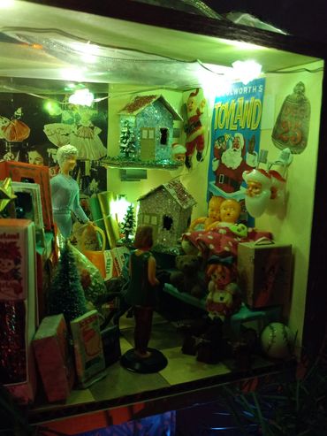 RetroMemento Woolworth's Lunch Counter 1960's Christmas Toys Marx Dollhouse Miniature Putz Tootsie