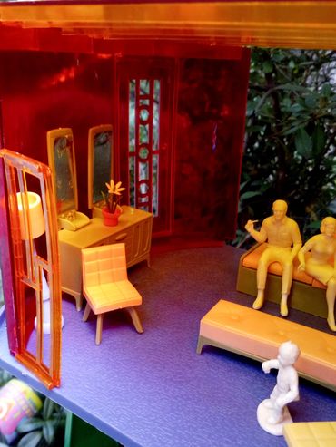 RetroMemento Dollhouse Wonderments Museum Miniatures Imagination Doll MARX 1969 Modern Kaleidoscope