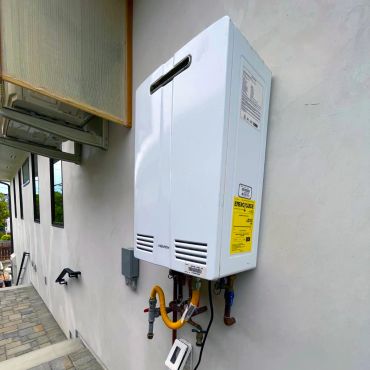 Tankless water heater installation
