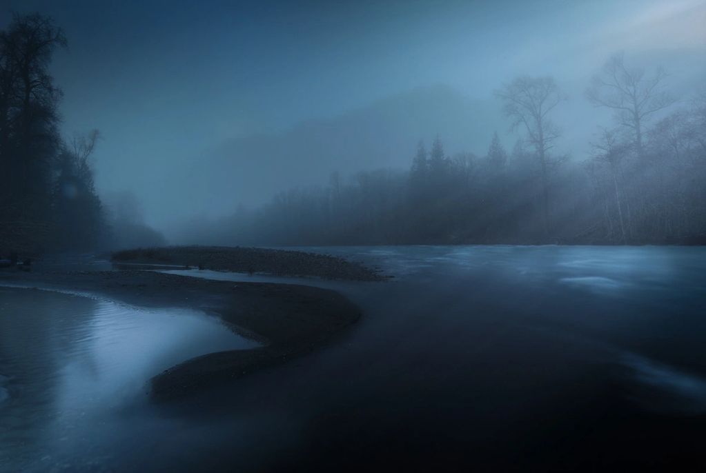Incredible Mystic night in Elwha River. Hiking with the Moonlight was magical.  The fog and the twwi