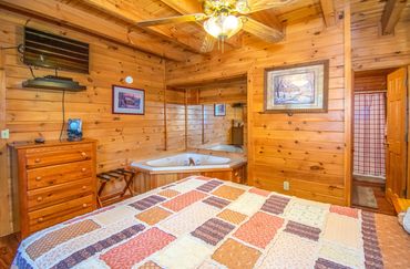 Fireflies Jacuzzi pre 2022 remodel