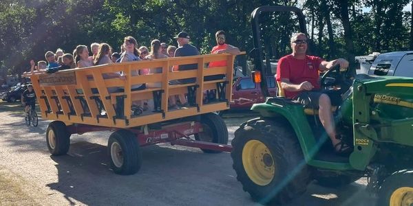 Join us each Saturday at 6PM to enjoy a free wagon ride throughout the campground. 