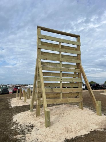 12' Log Topped Ladder Wall