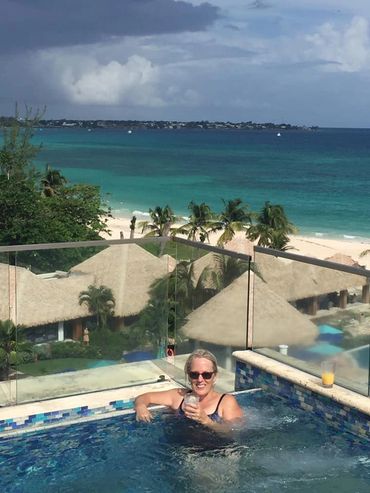 The sky bar on Sandals Royal Barbados was my favorite spot on the resort.