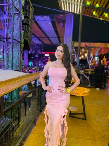 Anfitrionas para eventos ferias en Trujillo Anfitriona09