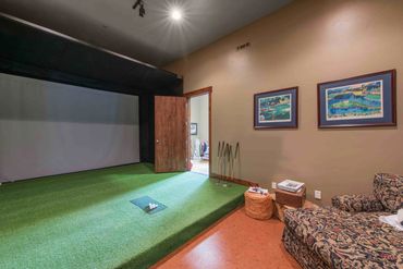 indoor home golf simulator 
