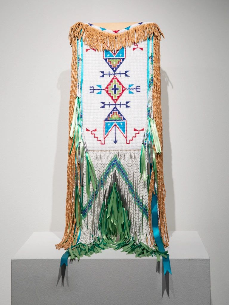 dispatch case, beadwork, manitohkewin, sharon rose kootenay, sharon cherweniuk, Alberta metis artist