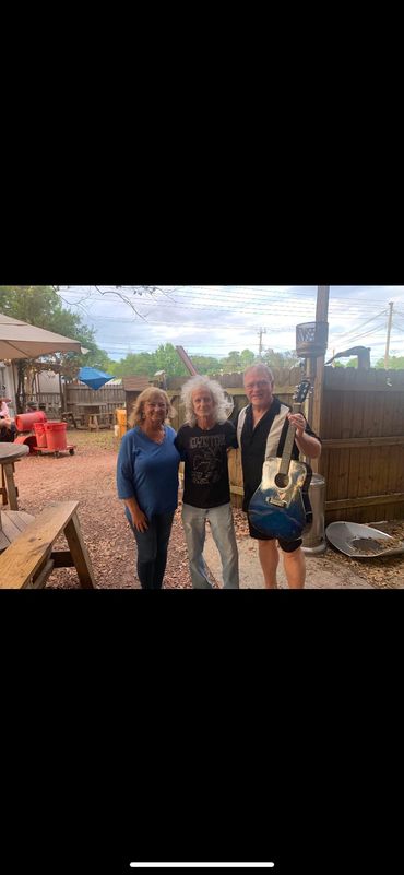 Gus Harris with Kim and Rocky Denney