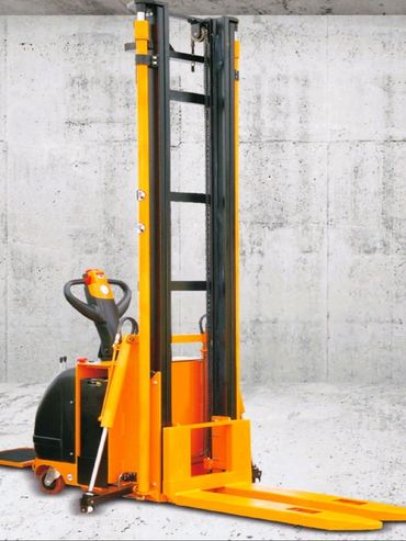 Fully Electric Stacker