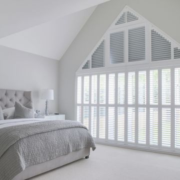 Gable shutter