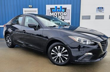 2014 Mazda MAZDA3 i Sport's photo