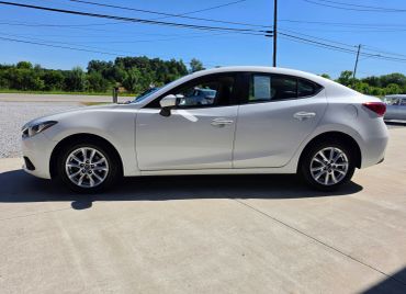 2016 Mazda MAZDA3 i Sport - Photo 6