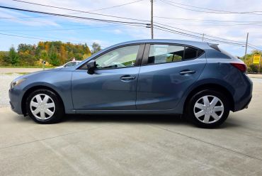 2014 Mazda MAZDA3 i Sport - Photo 6