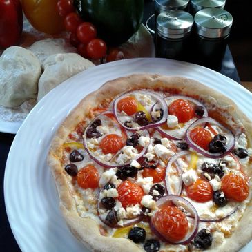 Plusieurs choix de pizzas gastronomiques. Une expérience à vivre.