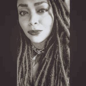 Mz. Nicole