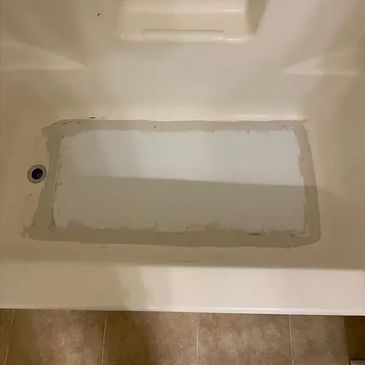 Structural bathtub floor repair in Seattle. This tub had a flexing, cracked bottom rotted damage.