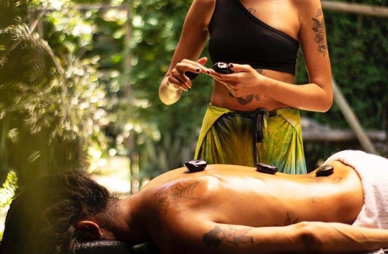 Massagem em Arraial dajuda
massagem relaxante arraial dajuda
massagem relaxamento
pedras quentes