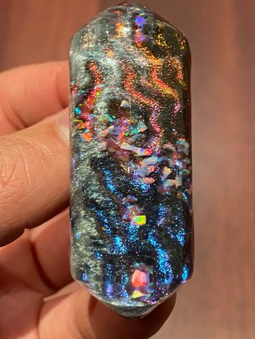 Custom brooch with colour shifting mica and opal chips