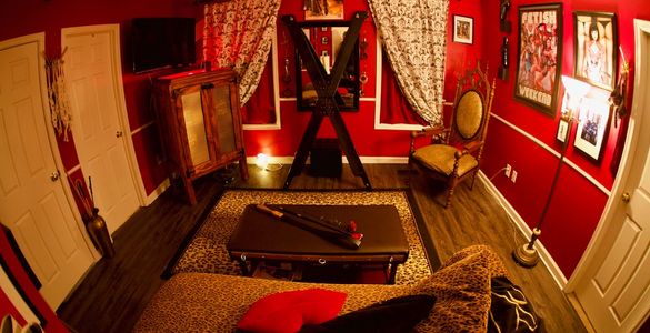 Minneapolis Dominatrix Jean Bardot's Dungeon