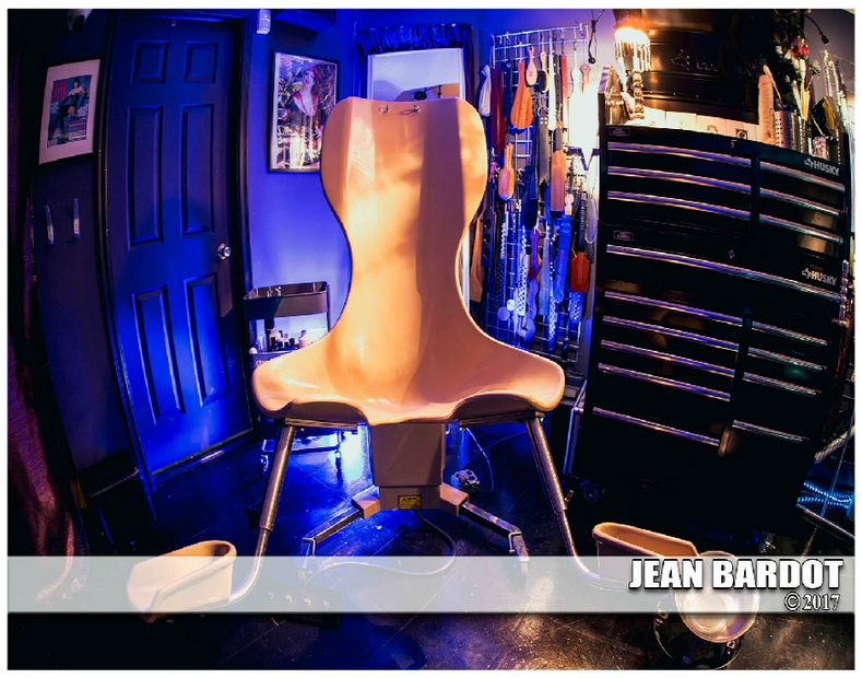 Minneapolis Dominatrix Jean Bardot