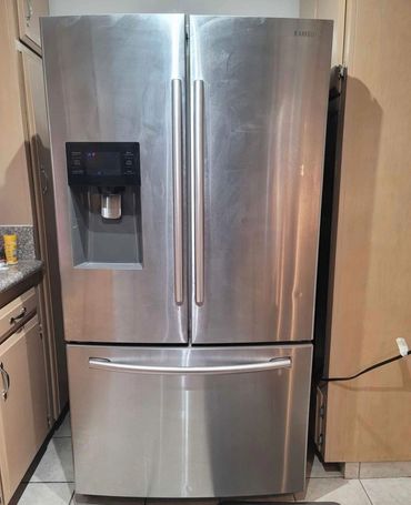 Refrigerator repair