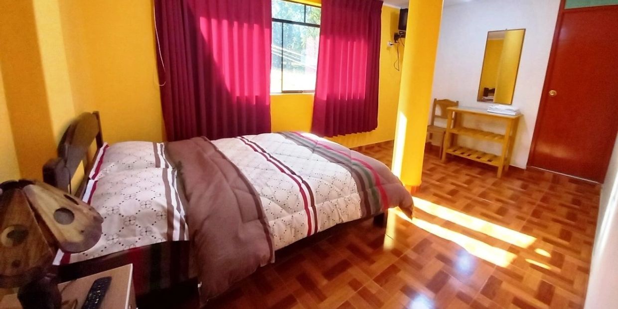 hostal, alojamiento, hospedaje, hostel, hotel, casa alojamiento marian inn huaraz ancash peru