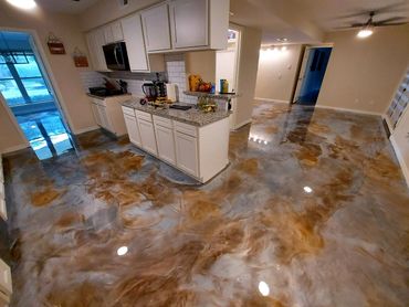 Metallic epoxy flooring for interior home in Richmond texas