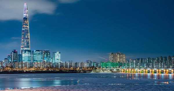 Han river with the Lotte tower in the background