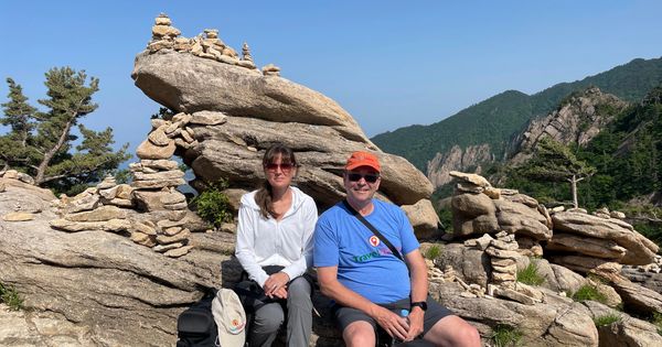 Barry and ursula sitting in Seoraksan National Park