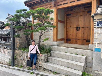 Ursula in Bukchon Hanok Village