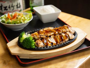 Chicken teriyaki entree