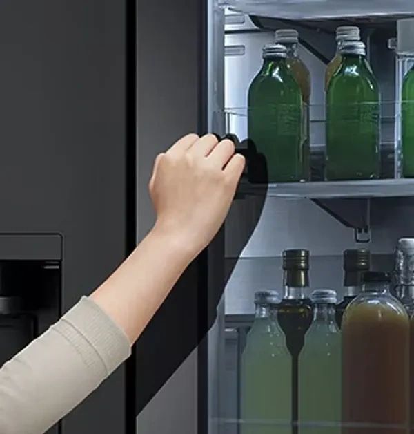 LG InstaView Knock Twice Glass Panel Refrigerator Easy Food Access Malaysia