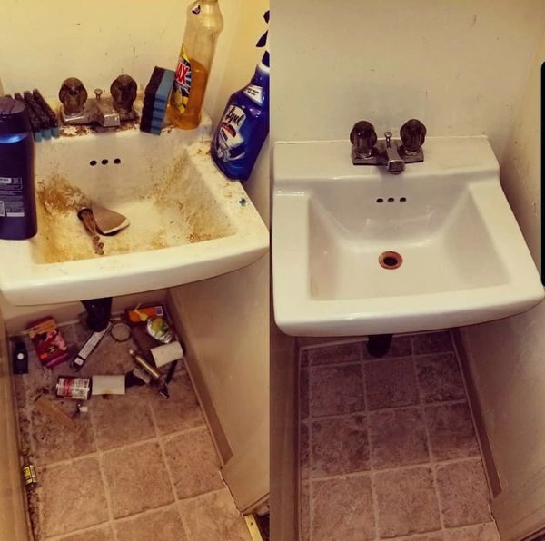 Biohazard cleanup company cleaning very dirty bathroom and disinfecting it