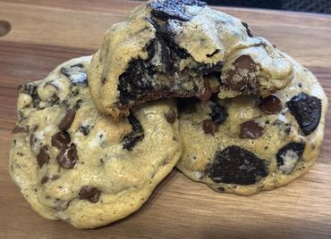 Cookies & Cream Chocolate Chip