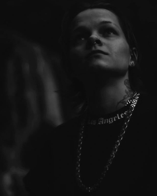 Photoshoot music video soul draining (: