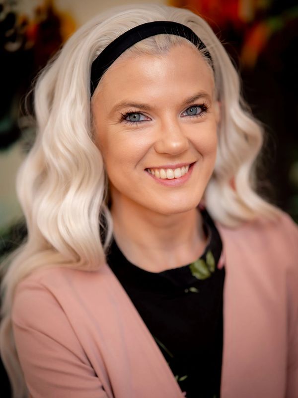 Georgia Nolan, Marketing Executive/Virtual Assistant