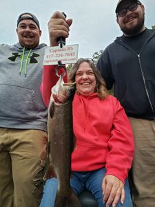 Taneycomo Fishing Charter and Lodging