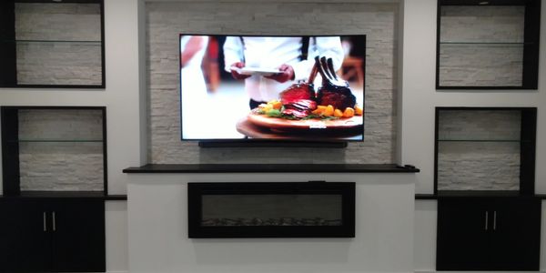 Samsung 80" Curve TV with Sound Bar
