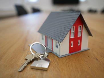 Single family home and keys