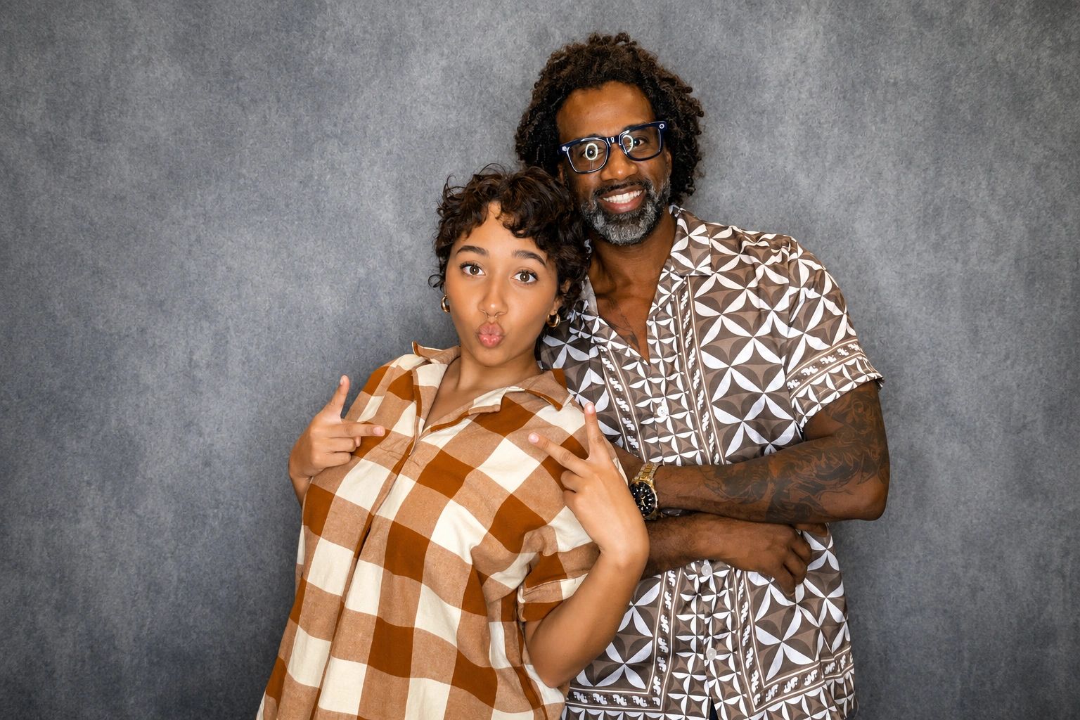 Couple posing for photobooth